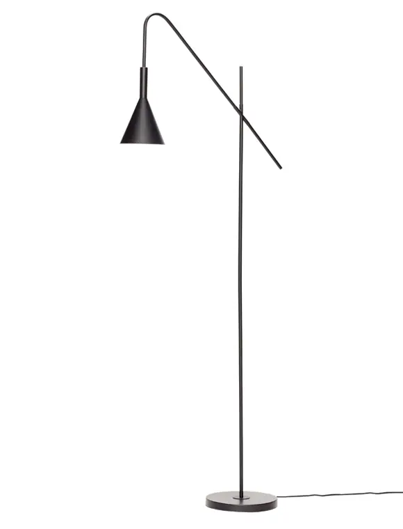 Must-Have Stehleuchte schwarz von Hübsch Interior