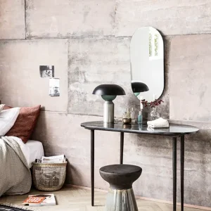 Schreibtisch Eda, schwarzer Marmor von house doctor Top-Seller